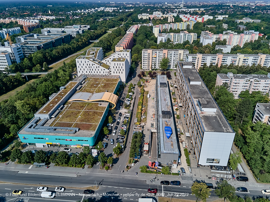 22.07.2022 - Plettzentrum und Montessori Schule in Neuperlach